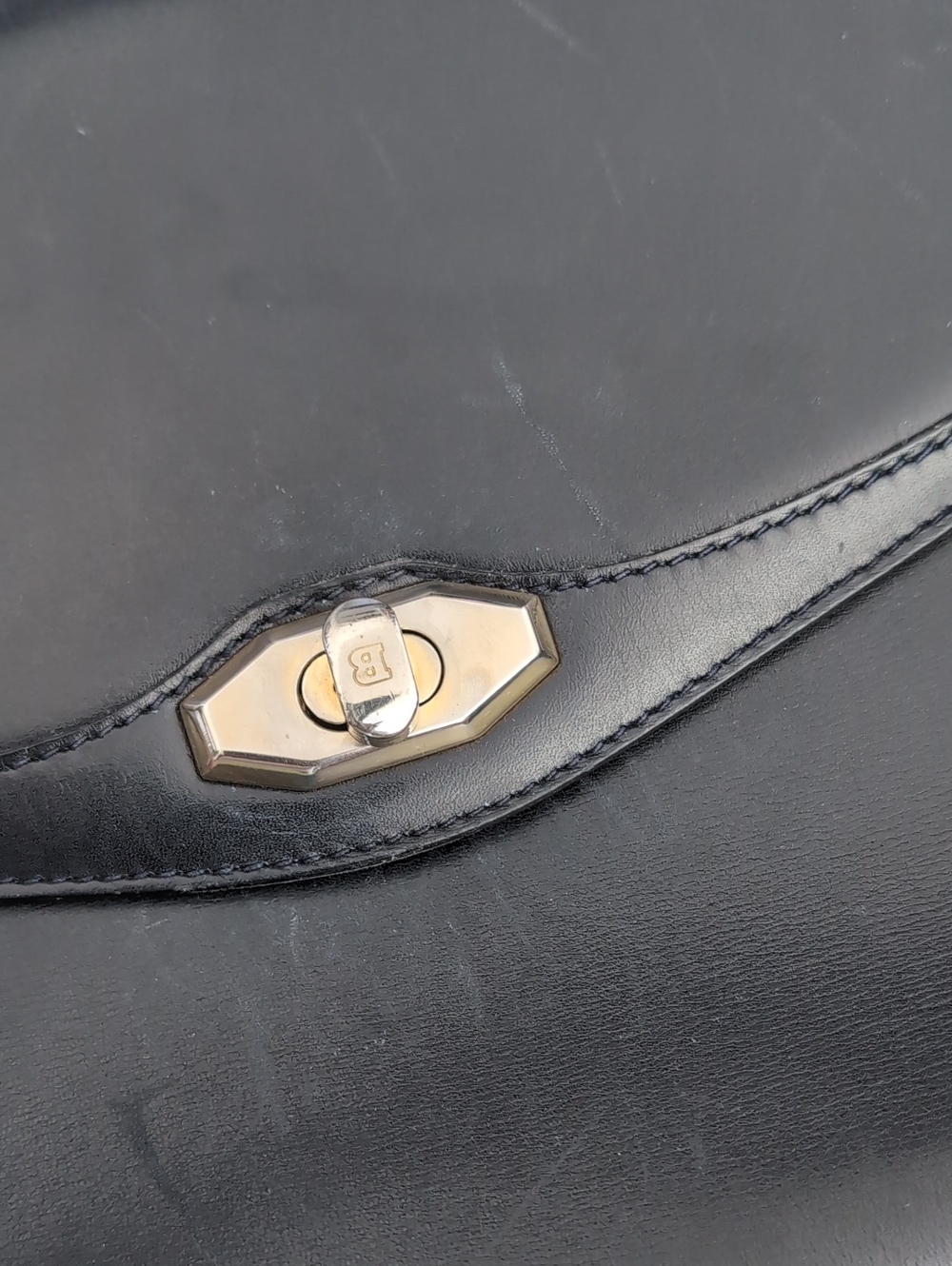 Bally vintage dark navy blue leather turnlock flap shoulder bag - Picture 12 of 14